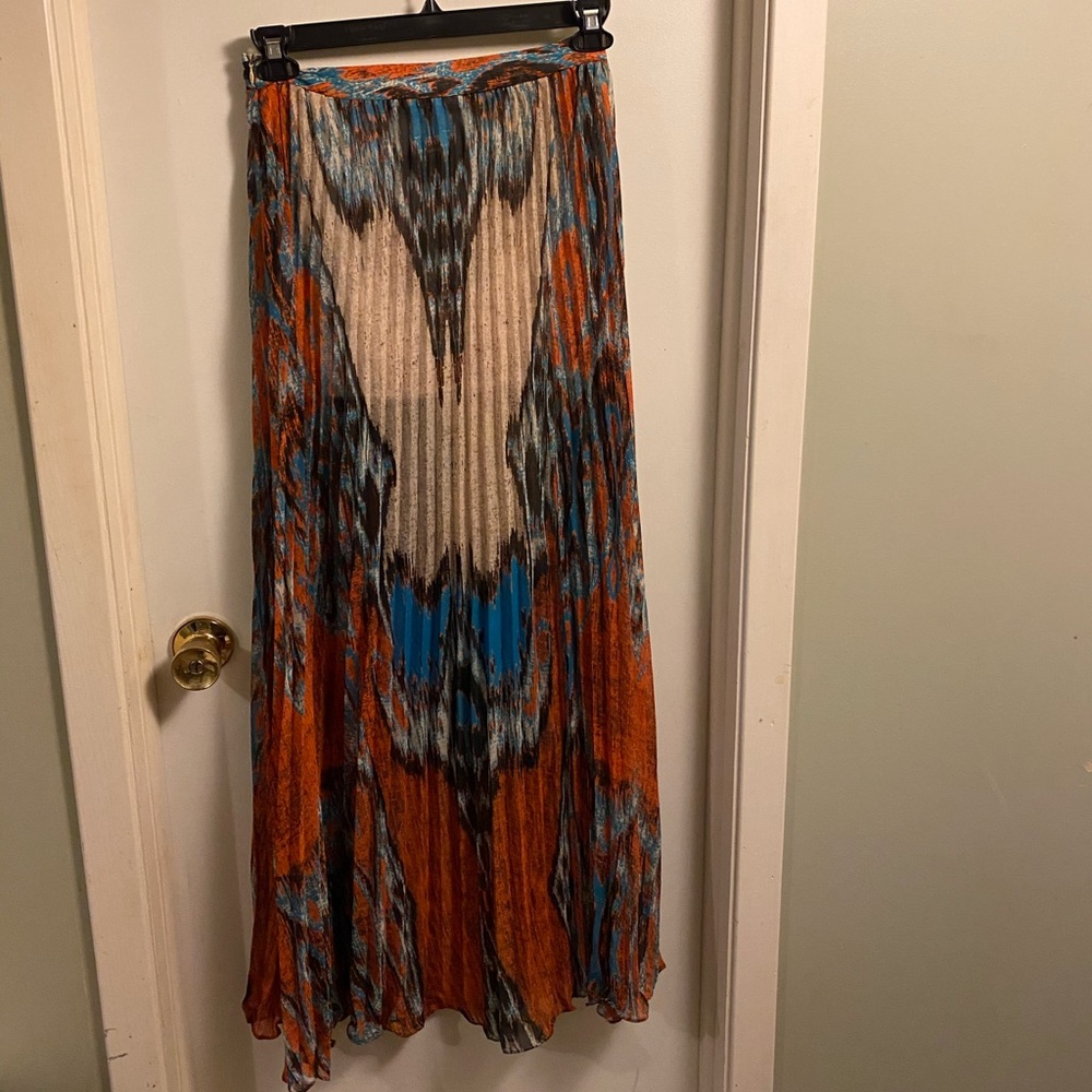 Robbi & Nikki Maxi Skirt